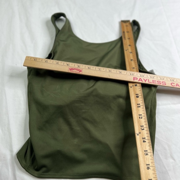 ADIDAS Prime Green Crop Top Size S Green Yellow Stripes Back Tank Top A020623 - Picture 6 of 7